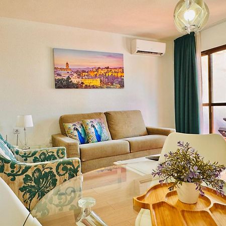 Pueblo Evita Premium Suites 베날마데나코스타 외부 사진
