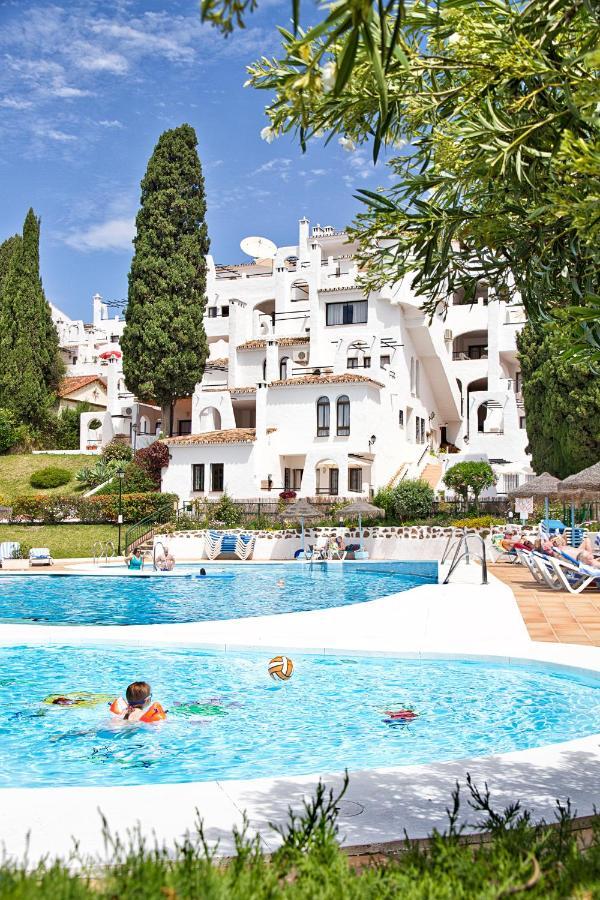 Pueblo Evita Premium Suites 베날마데나코스타 외부 사진